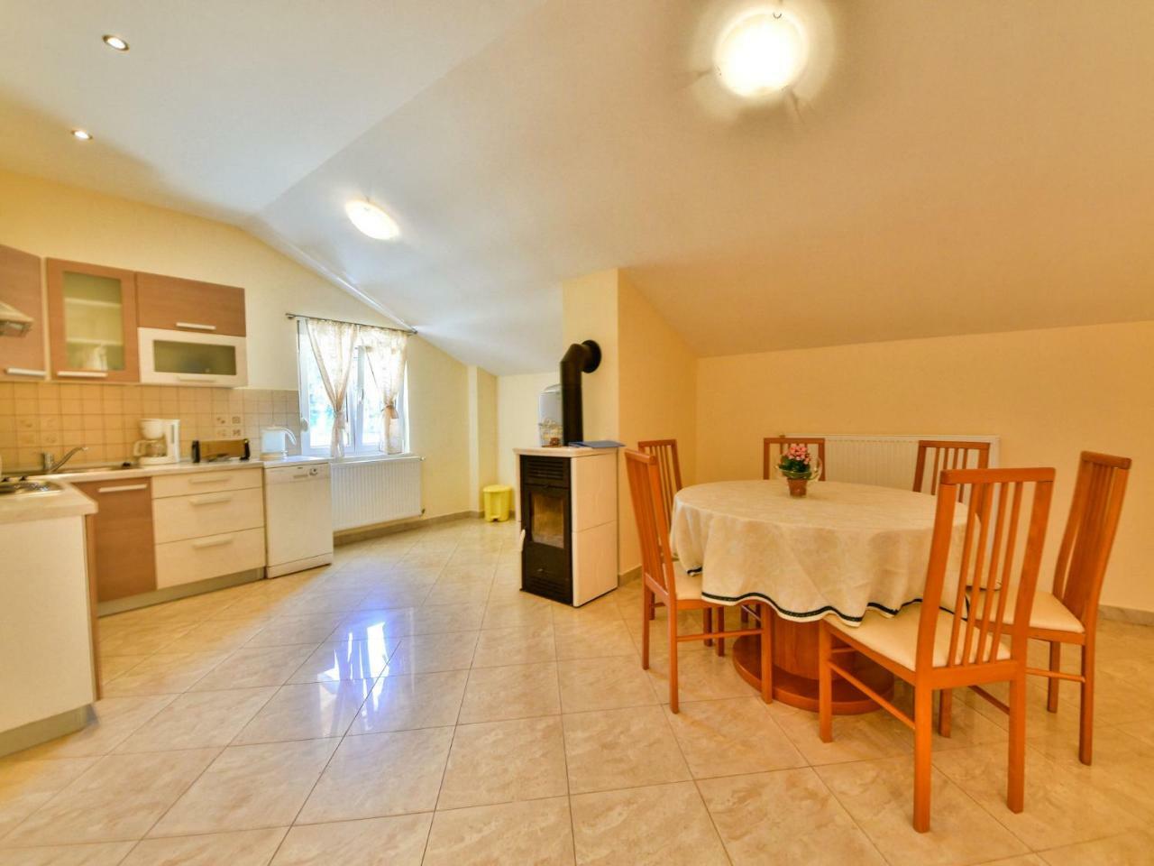 Apartment Olga-5 By Interhome Banjol Εξωτερικό φωτογραφία